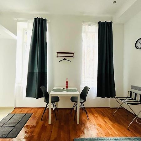 Kazy8 New Life Apartment Budapest Exterior photo